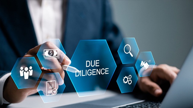 A Comprehensive Due Diligence Checklist for C-Suite and Strategic Hires